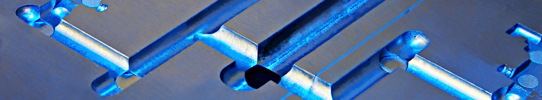Nickel Alloys, Titanium and Stainless Steel axles